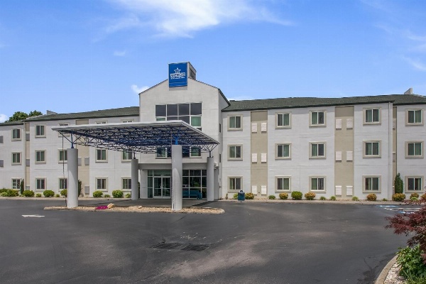 Americas Best Value Inn Knoxville East image 1