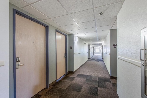 Americas Best Value Inn Knoxville East image 8